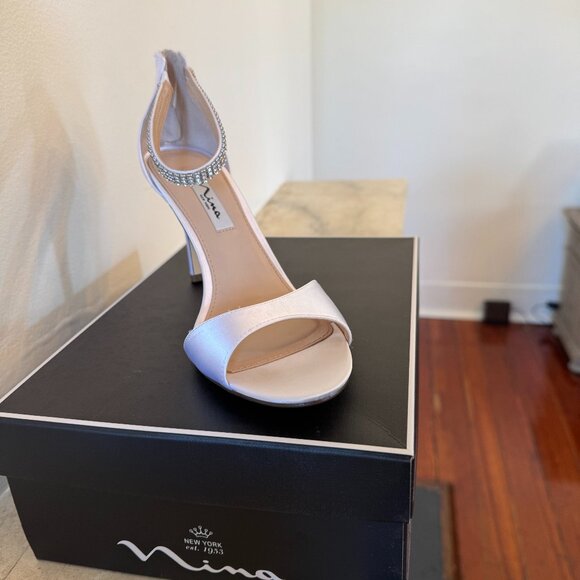 Nina White Satin Sandals with Crystals (9.5) - Picture 1 of 4